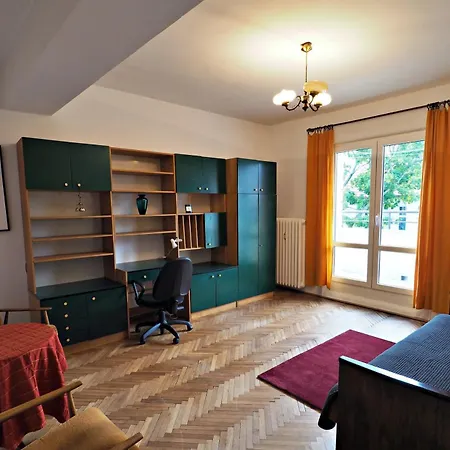 Pokoj Z Balkonem Obok Molo W Sopocie Sopoty